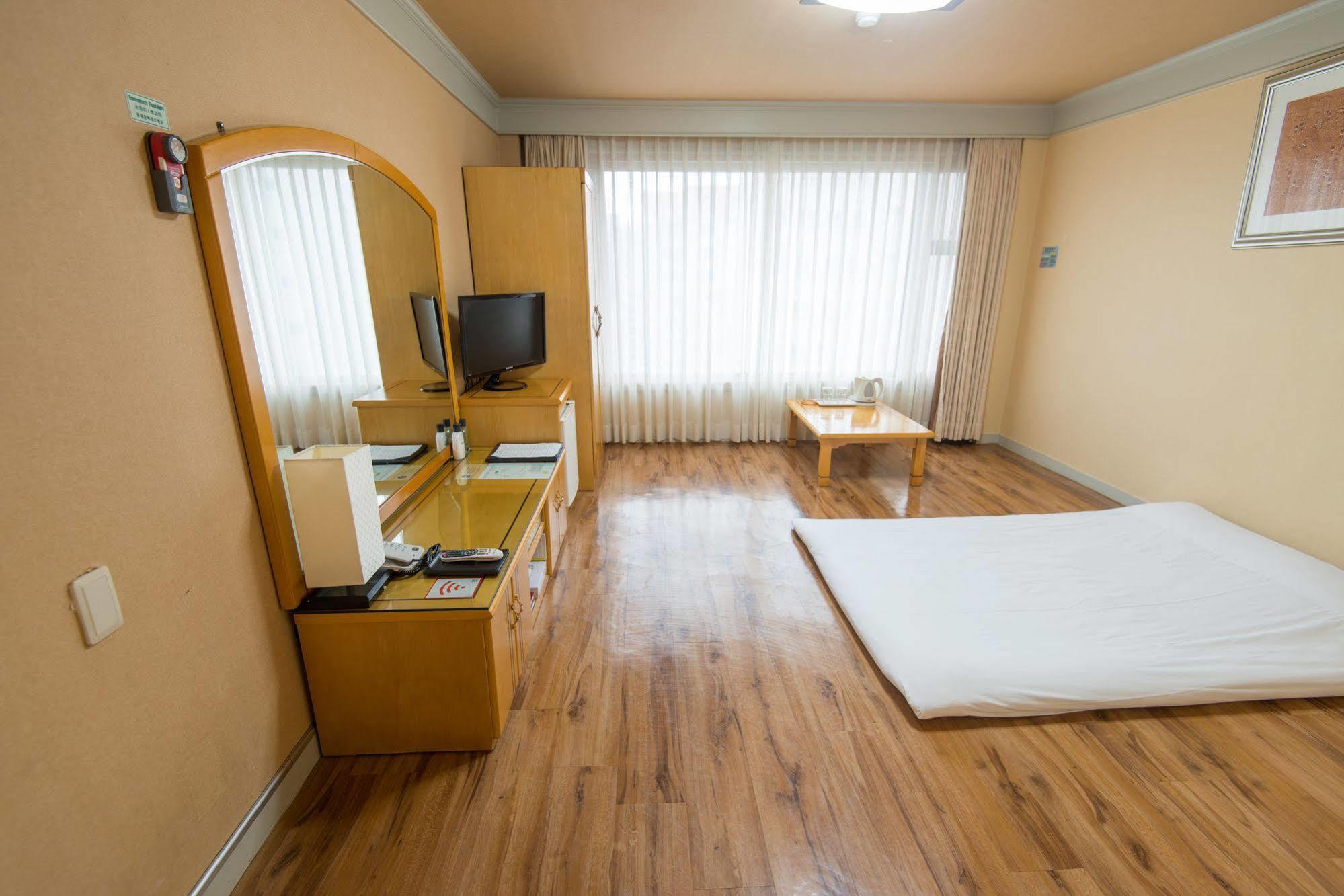 Hotel Hawaii Czedżu Zewnętrze zdjęcie